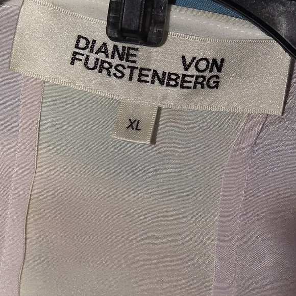 Diane von Furstenberg Ingrid Colour-Block Crepe De Chine Wrap Dress In Multicolo - Picture 4 of 14